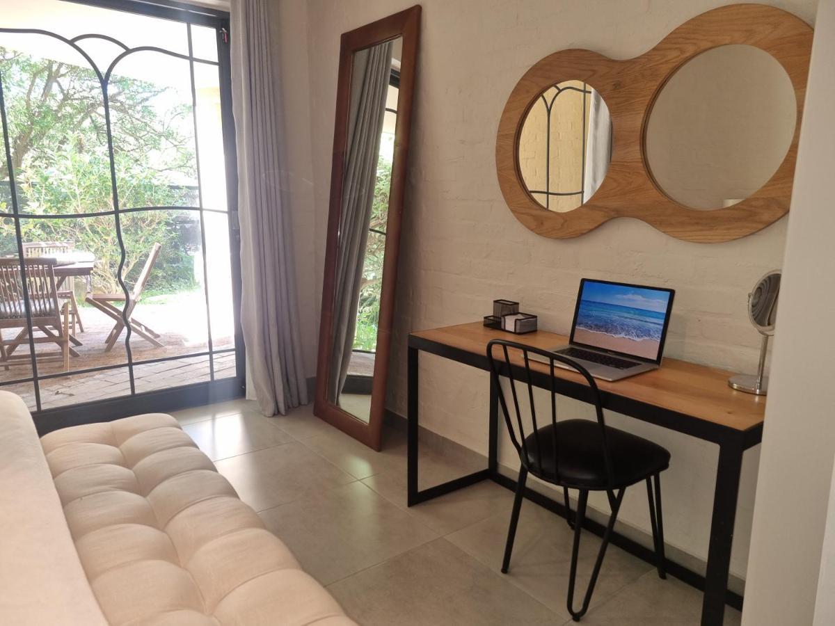 Beautiful Apartment Across From The Beach Cidade Do Cabo Exterior foto